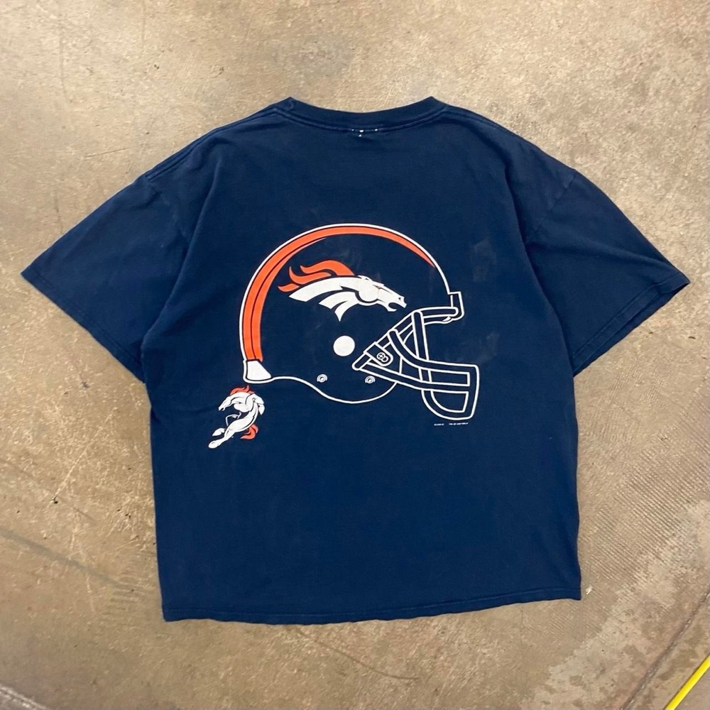 Vintage Denver Broncos NFL 90s Helmet Miles Sports T-Shirt Size XL